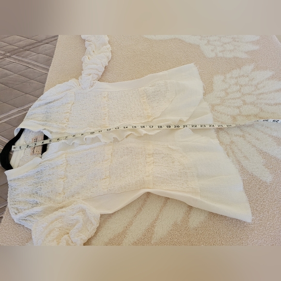 We The Free by Free People ruffled and rouged cardi size Medium - Picture 9 of 11